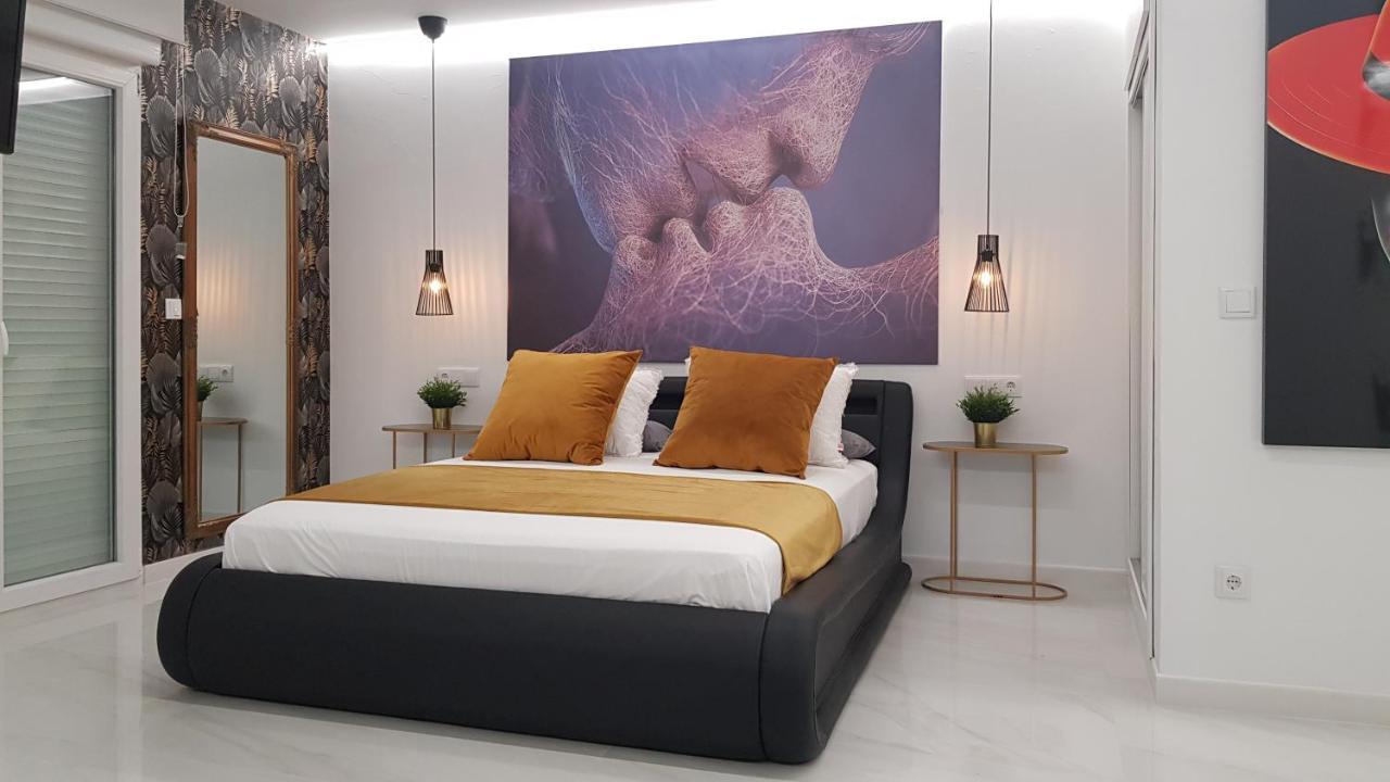Apartamento Pepi Puerto (Adults Only) Santa Pola Exteriör bild