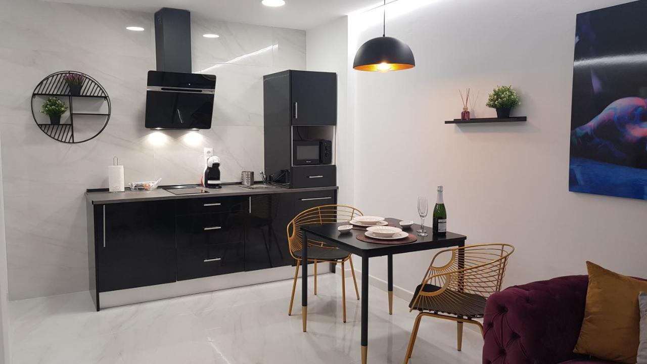 Apartamento Pepi Puerto (Adults Only) Santa Pola Exteriör bild